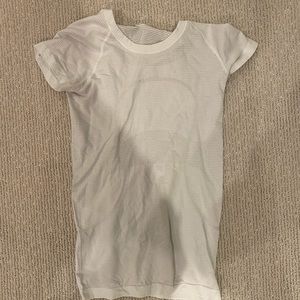 White Lululemon shirt